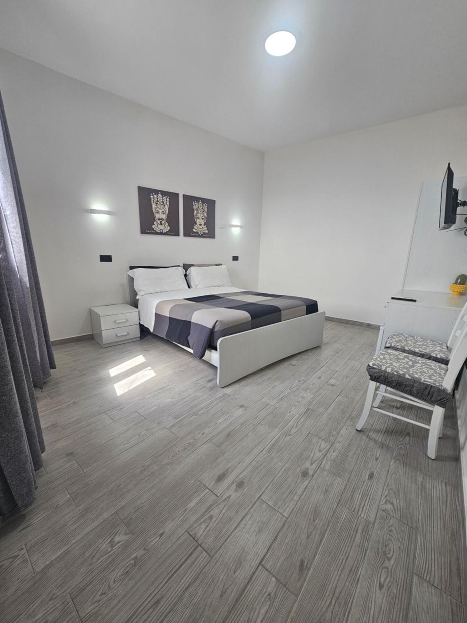 Hotel Frontemare Locazione Turistica Porto Empedocle Exterior foto